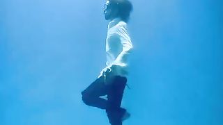 Cool moves underwater