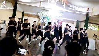Dancing filipino