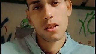 Un Temita Del Capitan YANDEL ????????