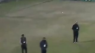 Iftikhar Ahmed hit back to back sixes
