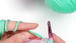 Let’s learn how to knitting ????
