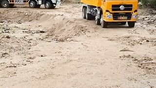 RC dump trucks