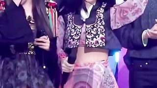 ℹ️ Small details show that team members care about each other❤️❤️ #blackpink #jisoo #jennie #rosé #lisa