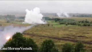 Russian TOS-1 Thermobaric Weapon Shelling Ukrainian Position