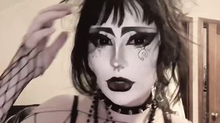 cute goth girl
