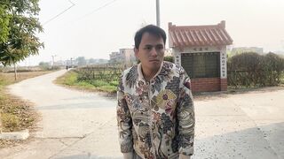 Oh my god it smells so good | Chinese Comedy Video Latest
