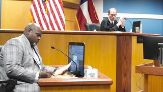 Nathan Wade’s ex-divorce lawyer blurts out, ‘Oh dang’ when presented w/ texts at Fani Willis trial