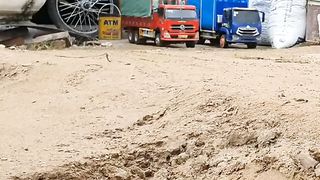 RC dump trucks