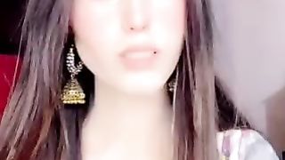 Live show Pakistanis items girls shazadi