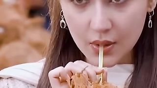 She is so cute ????♥️ #ytshorts #trending #ishqmurshid