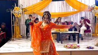 Dance for mehindi function