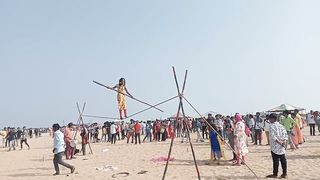 es ladki ko dekho kitna super danc hai