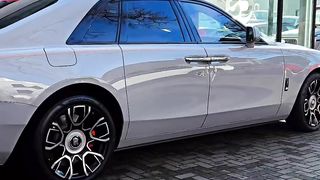 These are the cars with wealthy people