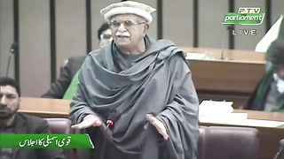 stunning speech in assembly by mehmood khan achakzai