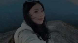 Wanita sang penjelajah alam ????????????