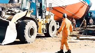 عشاق البحر و السفن و الآلات البحرية