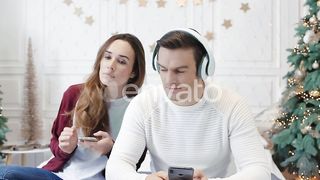 Happy Couple's Musical Bliss: A Shared Experience