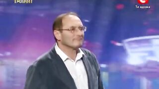 Ukrajinac oduševio izvedbom Čolićeve pjesme 'Ti si mi u krvi'
