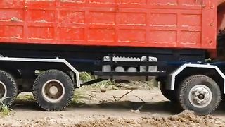RC dump trucks