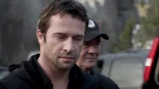 THE FOLLOWING TEMP 01 CAP 12
