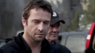 THE FOLLOWING TEMP 01 CAP 15