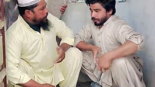 Funny video molvi punished their labour