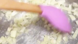 Macarrão ao molho branco
