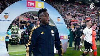 Summary of the match between Valencia and Real Madrid (2-2)  Round 27 - Spanish League