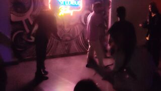 This is how me do after party ????