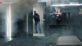 Chris Hemsworth’s Thrilling Rooftop Battle - Extraction 2 - Netflix Philippines
