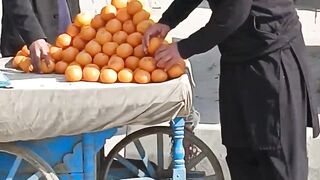I+found+money+in+this+orange%F0%9F%98%81%23funny+%23comedy