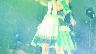 Cute Girl can Sing and Dance!!! Awesome!!!