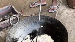 Lucknow Special Chhole Bhature #streetfood