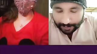 Pakistani Queen items girls vs  boy live pk show