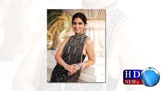 Esha ambani dress in anant ambani