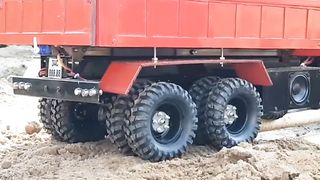RC dump trucks