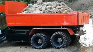 RC dump trucks