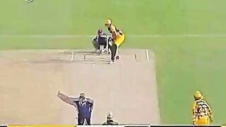 Haider Ali played very well ll what a beautiful short by haider