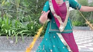 Gorome lok geet