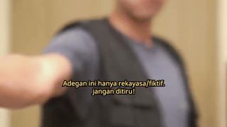 Nodongin pistol ketika sedang solat!!? cuplikan part 1