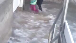 ave to the Camera ???????? #Wave #Fail #Funny #shorts