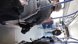 В транспорте еду по делам. Это рижский транспорт