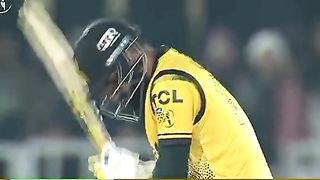 Arif yaqoob big six in last ball