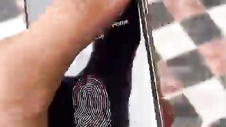 iPhone 6s available all Pakistan chesh on delivery