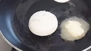 Eggs Toast