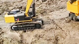 RC Excavator