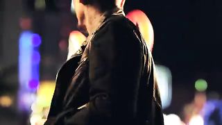 Chris_Brown_-_Loyal__Official_Video__ft._Lil_Wayne,_Tyga(360p).
