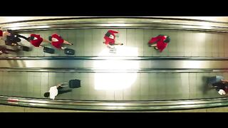 Crew___Teaser___Tabu,_Kareena_Kapoor_Khan,_Kriti_Sanon,_Diljit_Dosanjh,_Kapil_Sharma___March_29(360p).