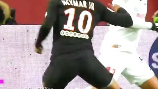 Neymar vs Referees