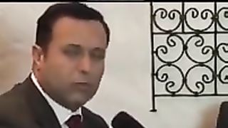 مقاطع مضحكة
